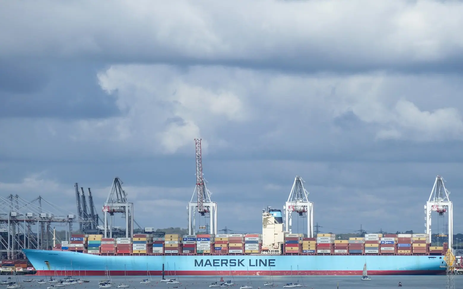 Container ship, ship and container