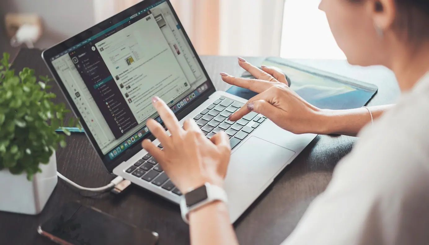 Telework, technology and laptop